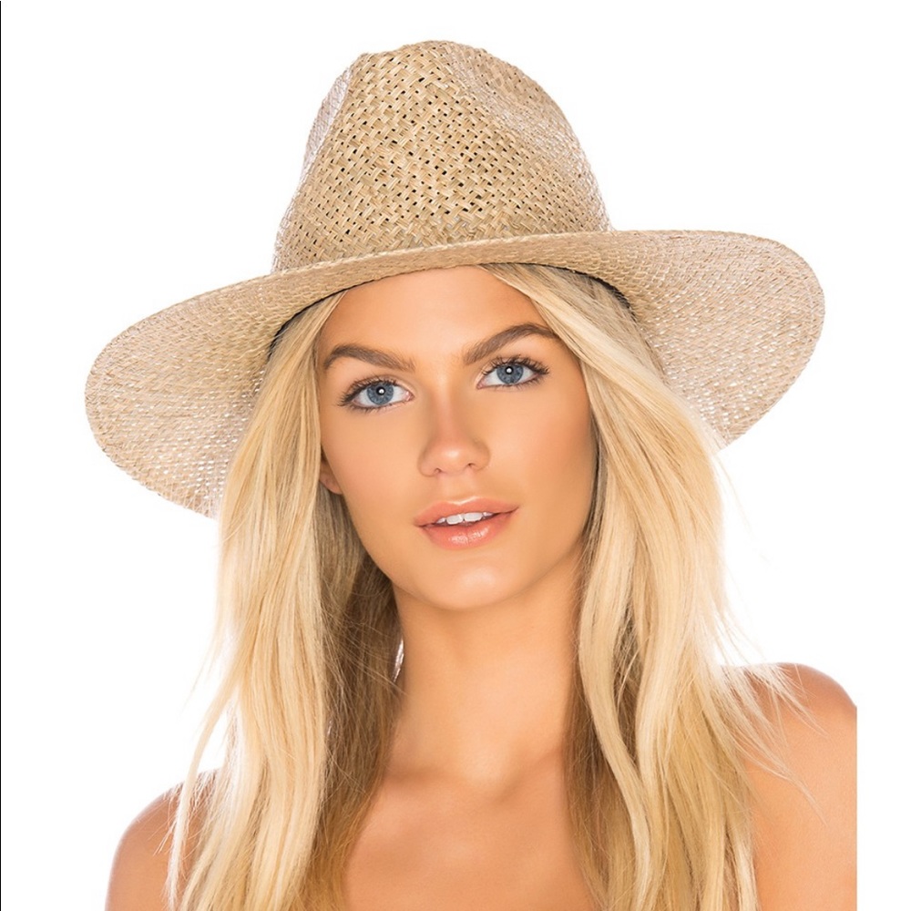 Janessa Leone straw hat. Style: Fawn